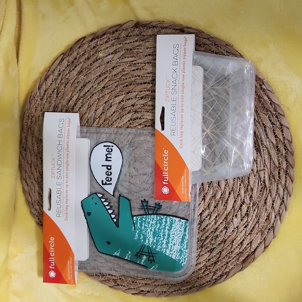 REUSABLE SANDWICH AND SNACK BAGS.